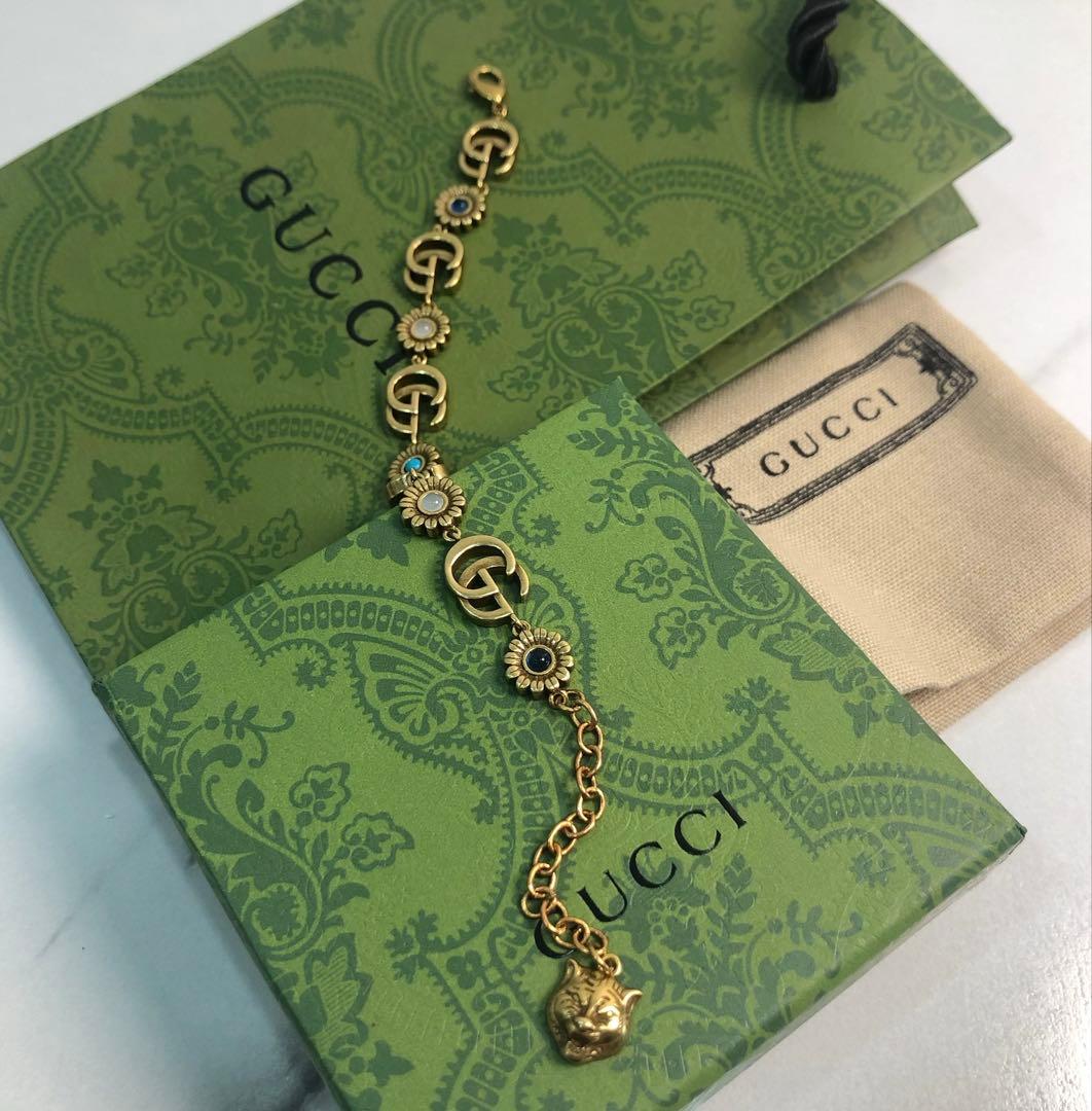 GUCCI GGモチーフ ブレスレット ゴールドカラー フラワーデザイン