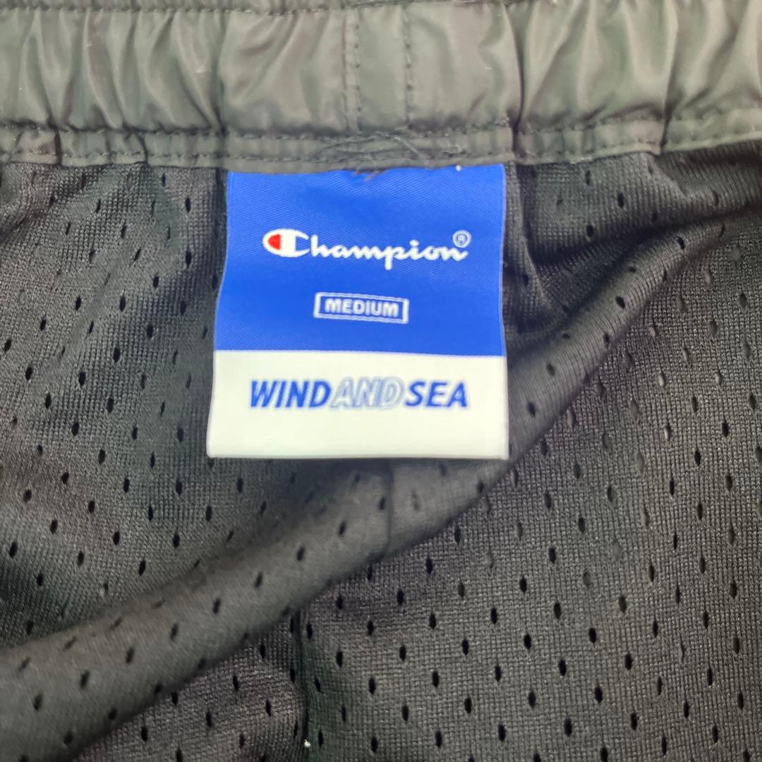 中古　黒　M WIND AND SEA × Champion SHORTS