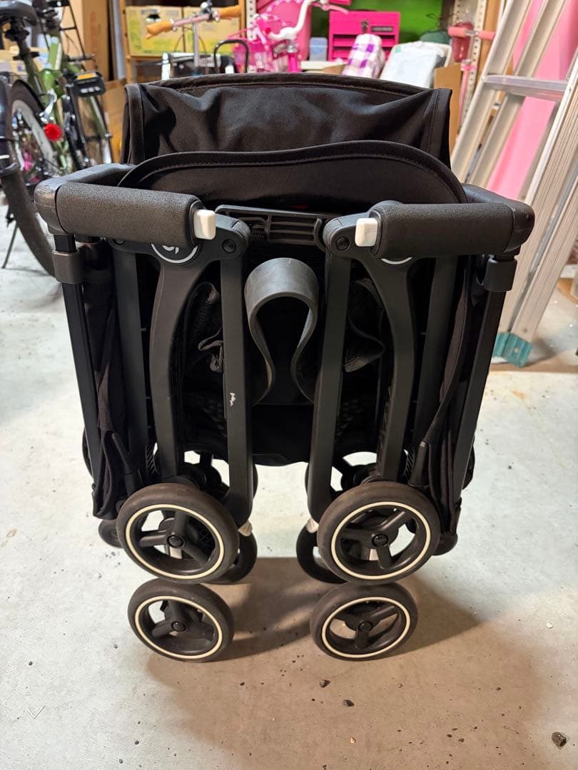 gb POCKIT+ All-Terrain ブラック ベビーカー