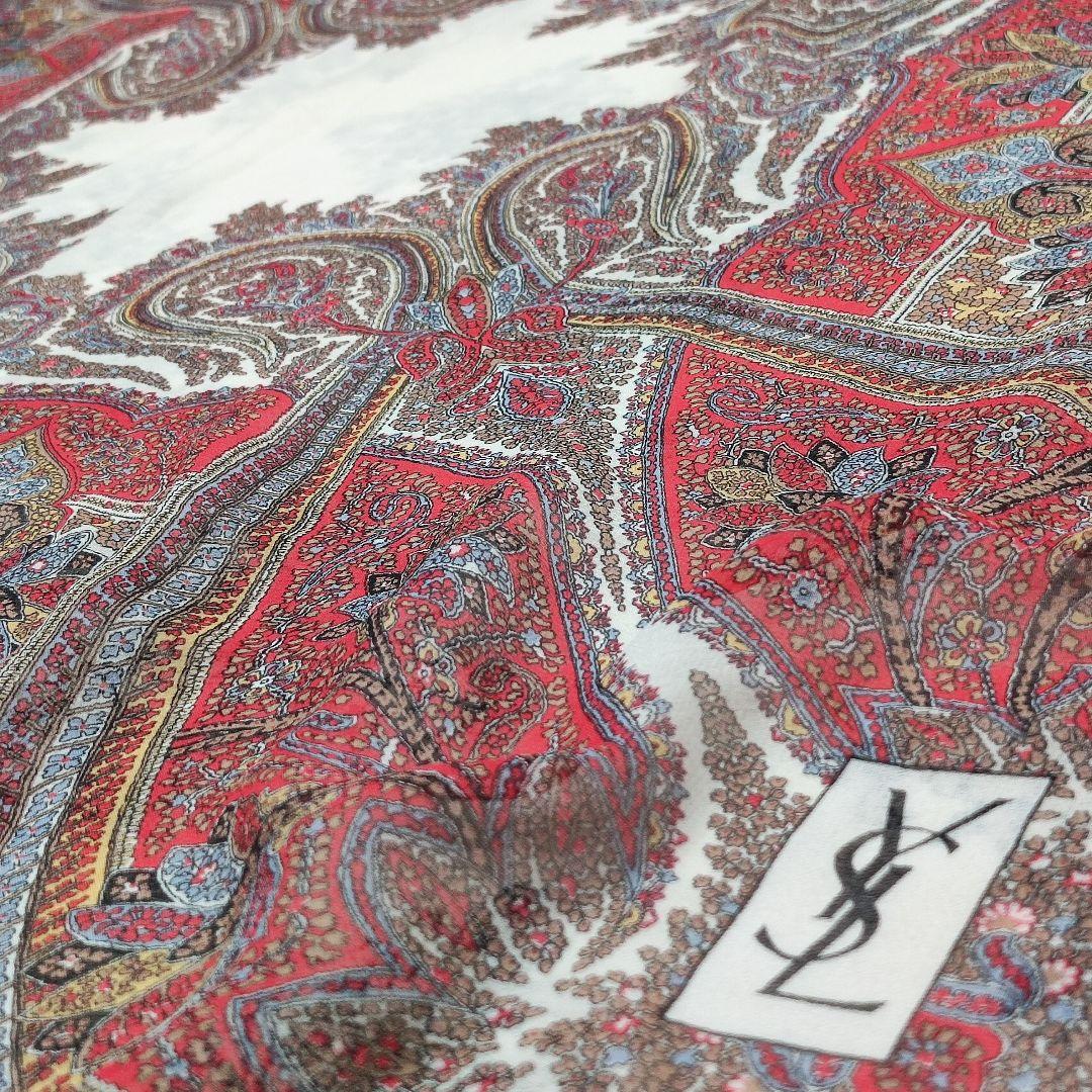 Yves Saint Laurent　スカーフ　125　シルクシフォン　タグ無し