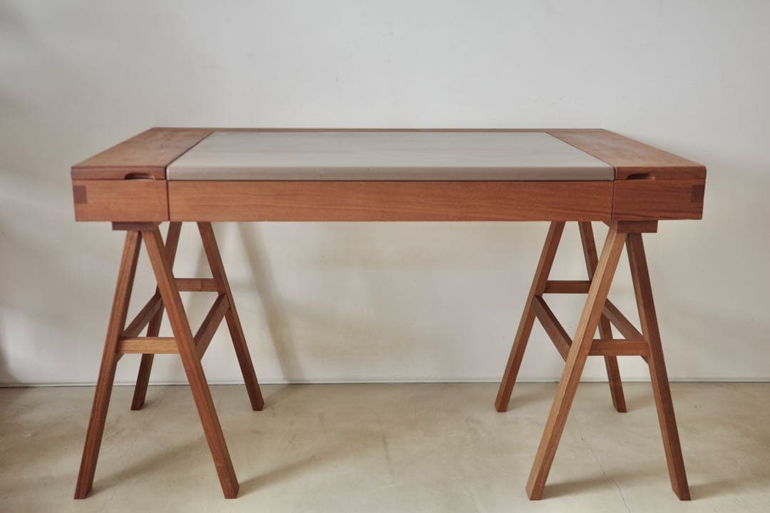 俵屋旅館　オリジナル　ライティングデスク　ウォールナット