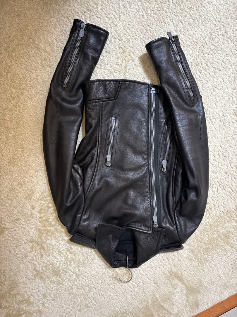 レザーライダースジャケット