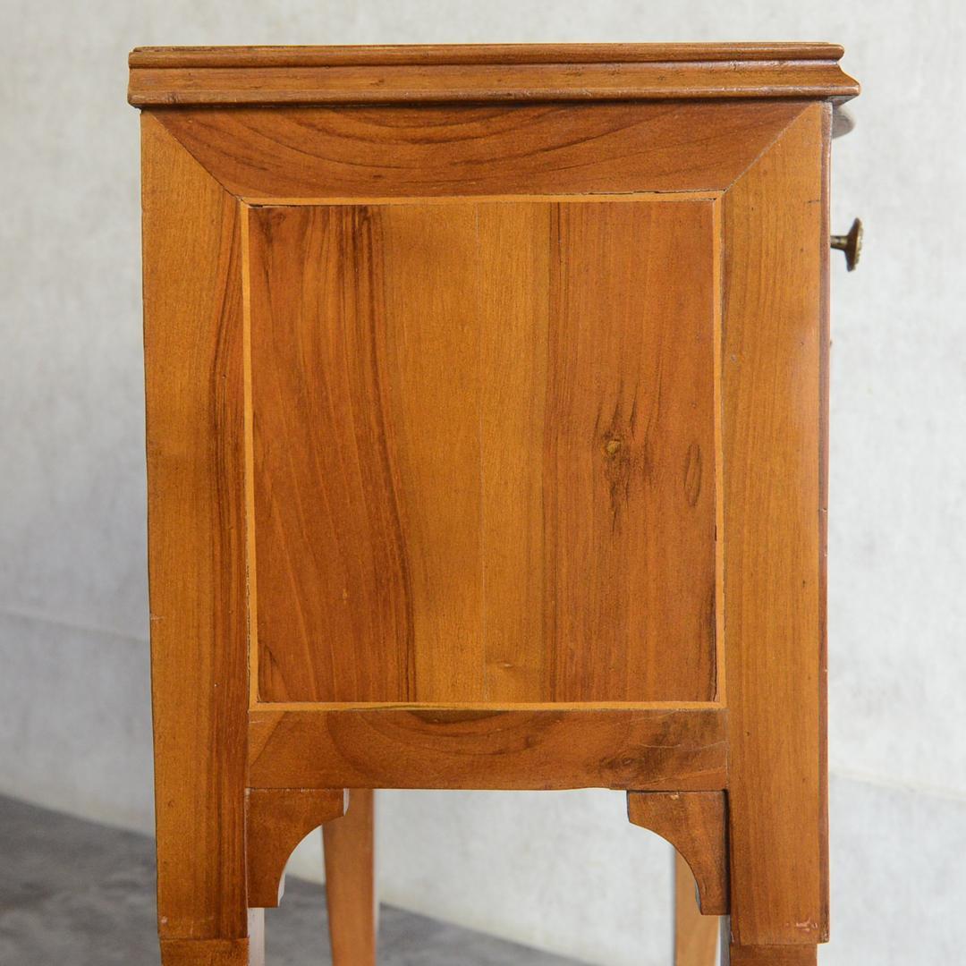 オランダクラシック サイドチェスト ナイトテーブル コンパクト サイドテーブル