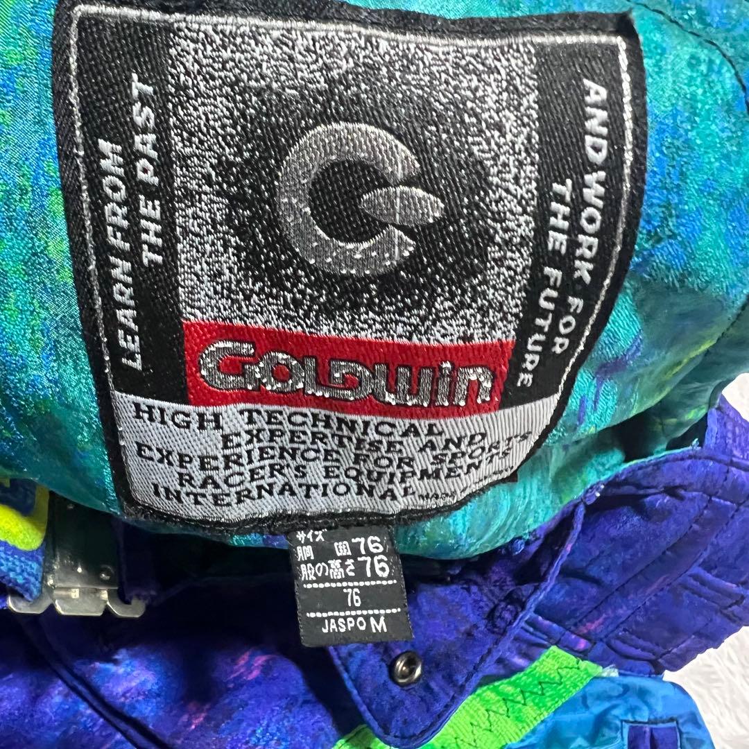 美品　GOLDWIN スキーウェア　セットアップ　スノーウェア　上下