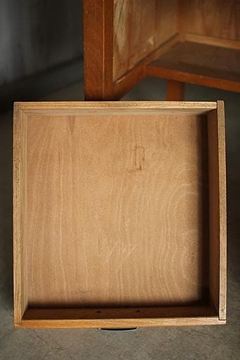 古い木製の机　引き出し2杯　作業台　ワークデスク　テーブル　古家具　アンティーク