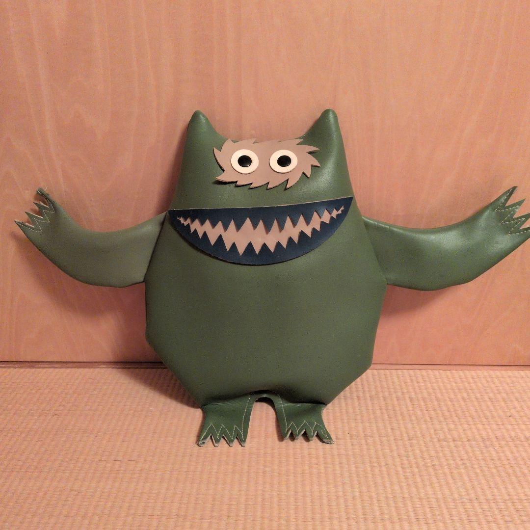 ナウガモンスター　nauga monster　Ｌサイズ