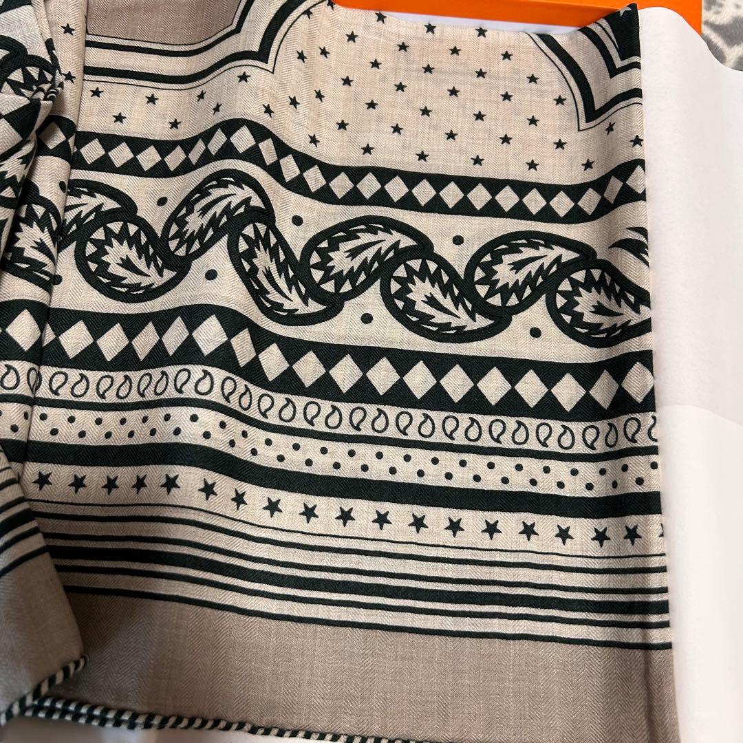 エルメス　カレジェアン 《四輪馬車の車輪・バンダナ》　新品未使用