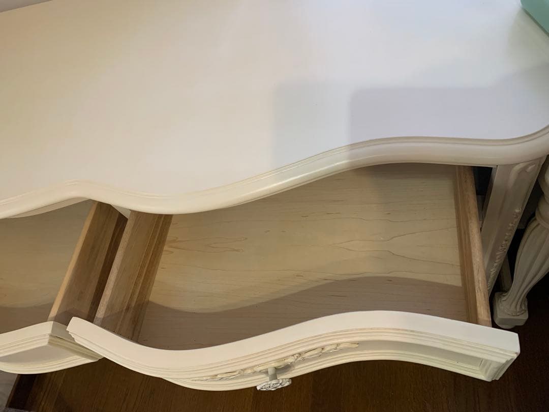 ジェシカ マクリントック　ホワイト　チェスト　白　輸入　家具　タンス