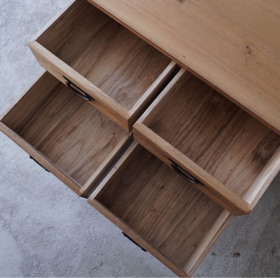 7杯の引き出しチェスト