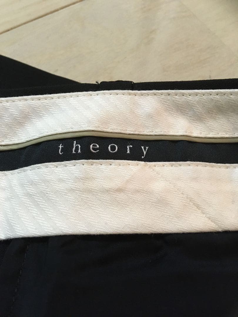 美品　セオリー　theory ブラック セットアップパンツスーツ サイズ2