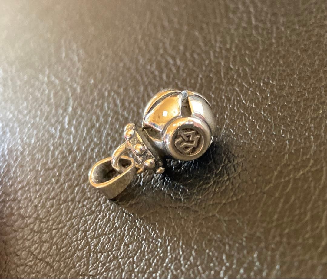 アクセサリー Travis Walker  Cross charm pendant