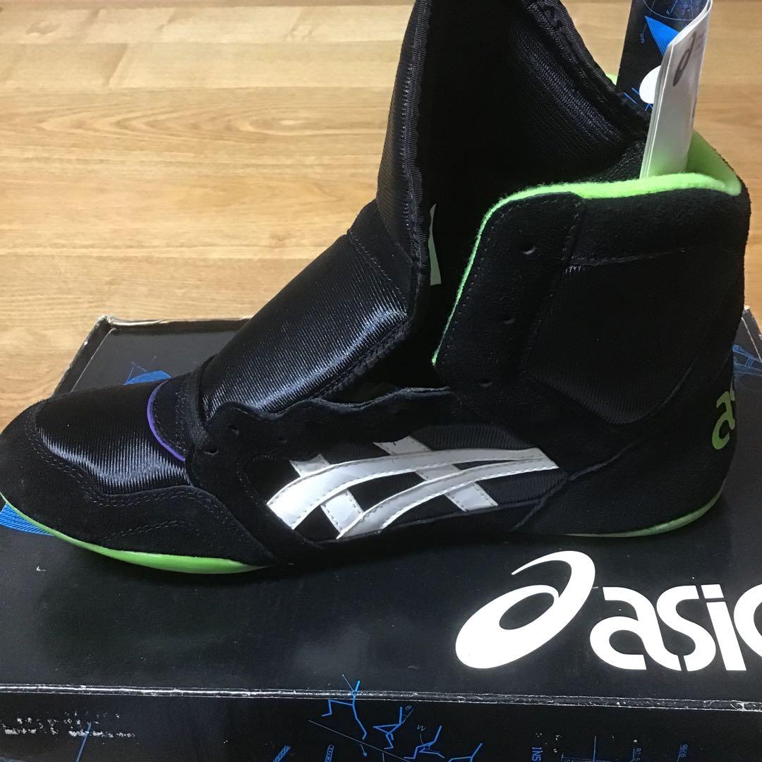 新品未使用品　廃盤品　タグ付きasics レスリングSS TWR323 27cm