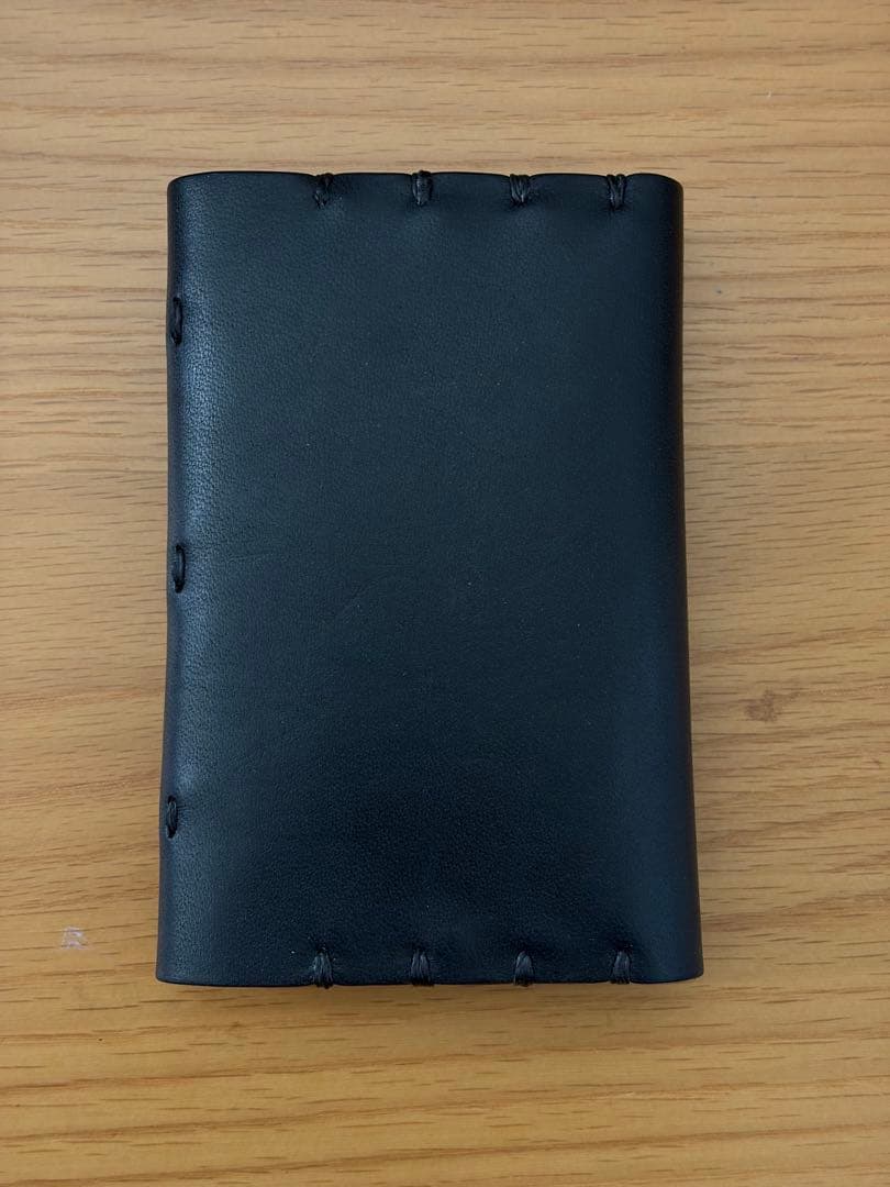 ほぼ新品 KLASICA クラシカ 財布