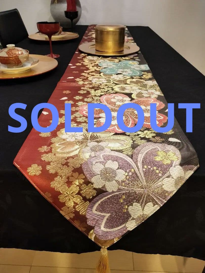 A958★逸品‼️豪華刺繍‼️ひな祭り‼️テーブルランナー2m2cm
