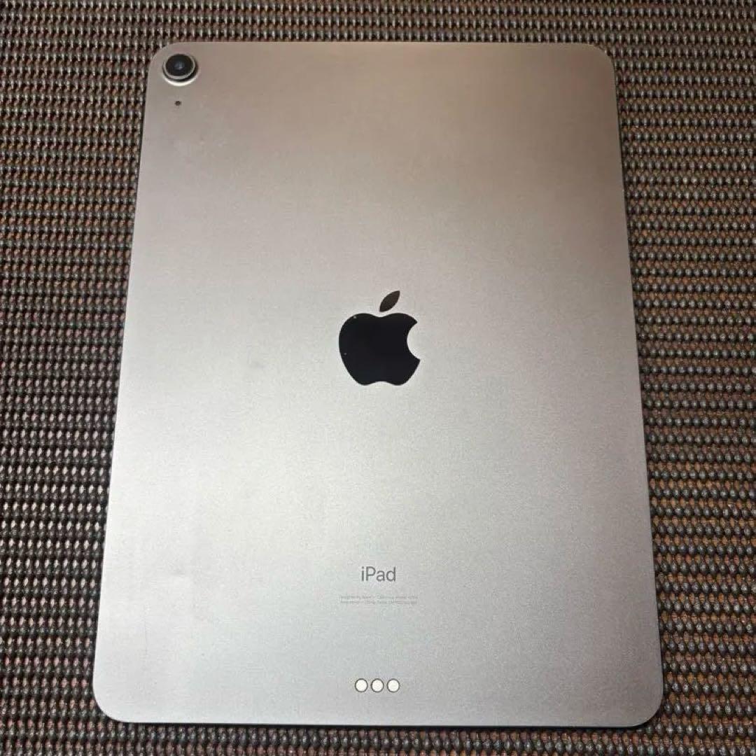 今月限定値下げ　超美品Apple iPad Air 11インチ　第四世代