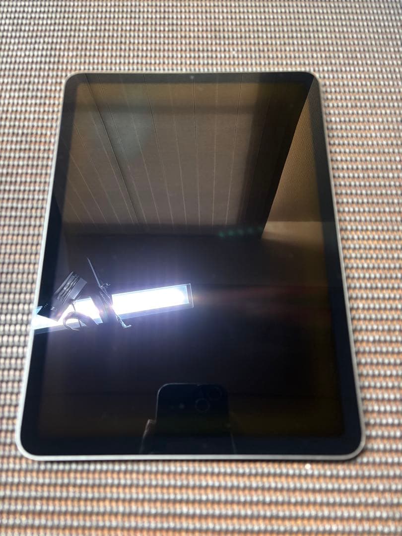 今月限定値下げ　超美品Apple iPad Air 11インチ　第四世代