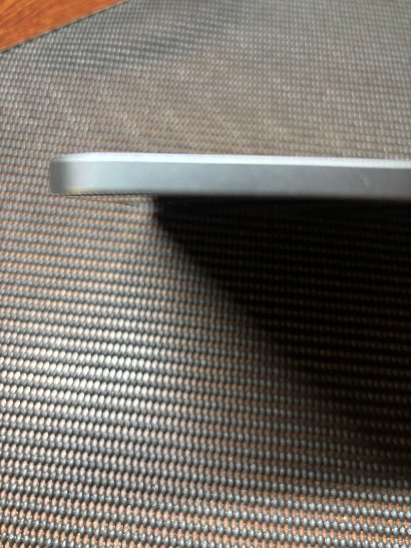 今月限定値下げ　超美品Apple iPad Air 11インチ　第四世代