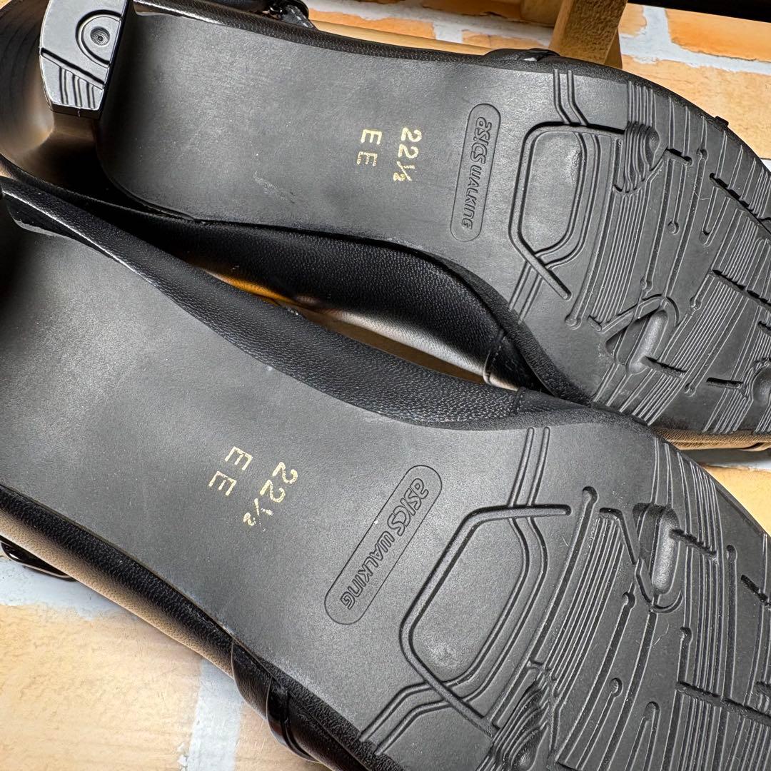 新品　ペダラ　ウォーキング　パンプス　ブラック　ストラップ　２２．５　チャンキー