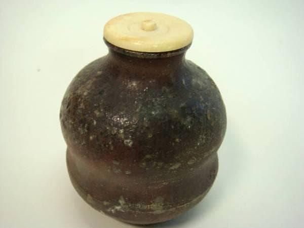 茶入■古い時代物古備前茶入れ 瓢箪型 牙蓋 古陶器 お茶道具 時代物 骨董品■