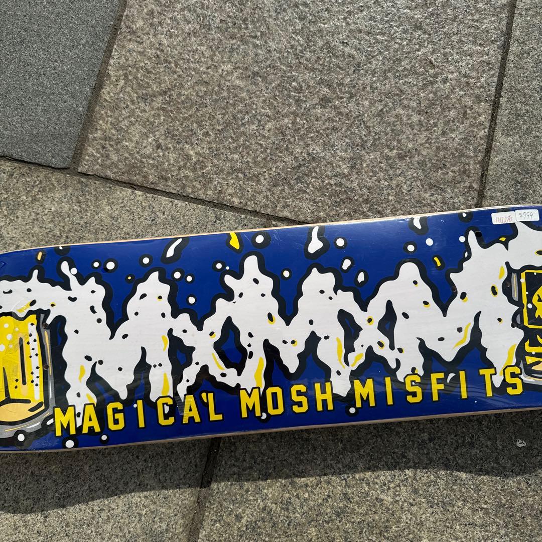 MAGICAL MOSH MISFITS スケボーデッキ　8.125インチ