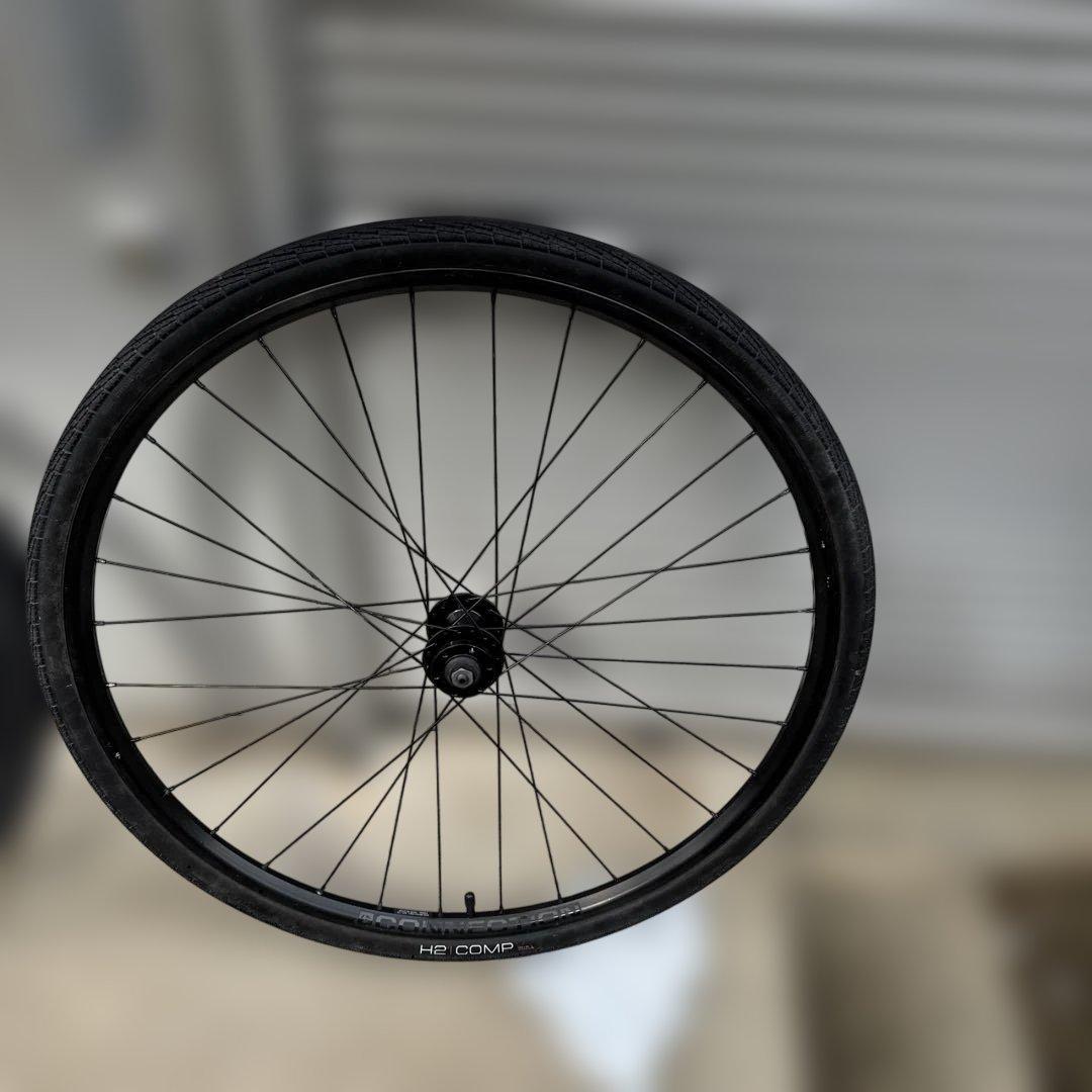 bontrager connection 前後セット　ボントレガータイヤ付き