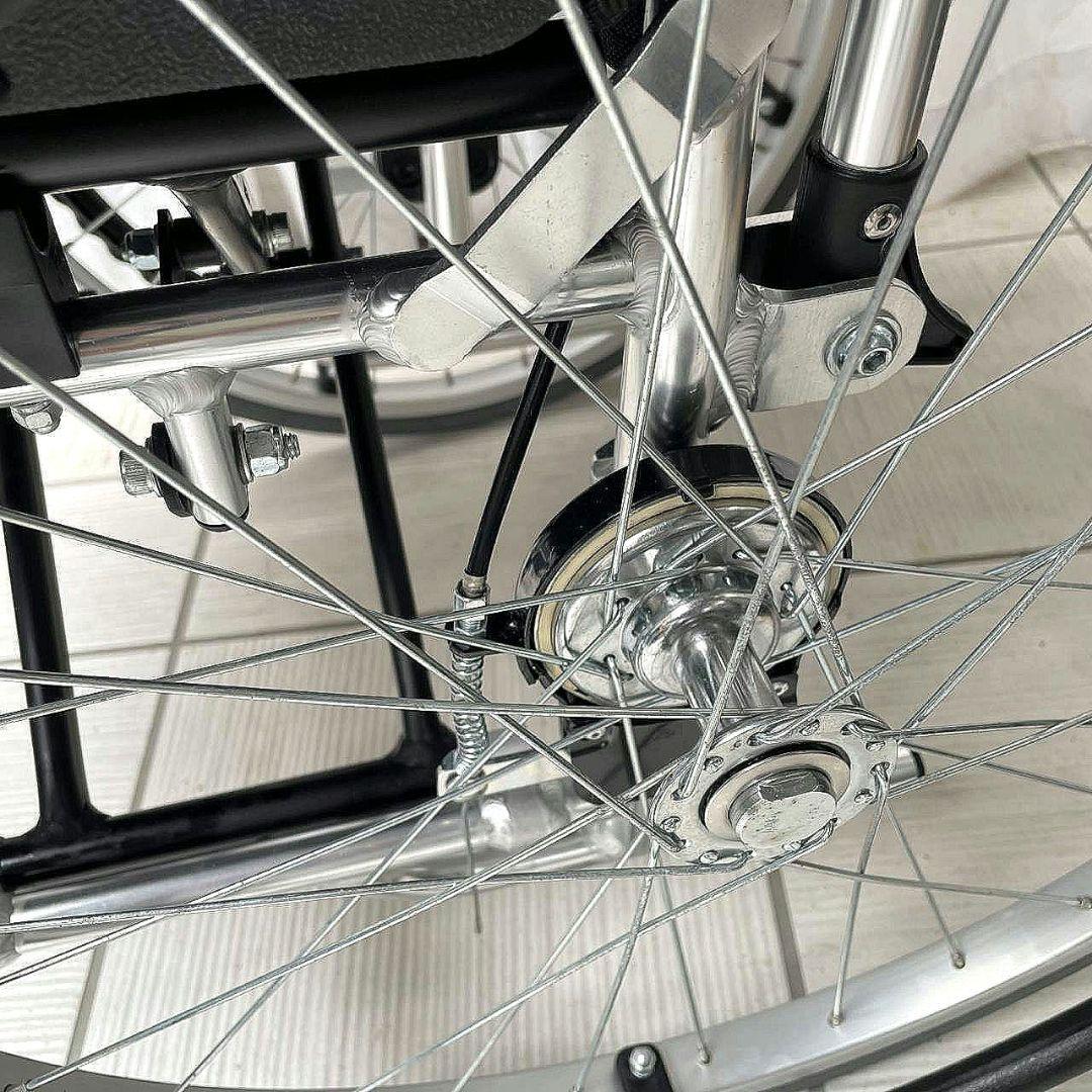 ♿️自走式 自立リハビリ訓練に最適 とても使いやすく便利な多機能タイプ 車椅子