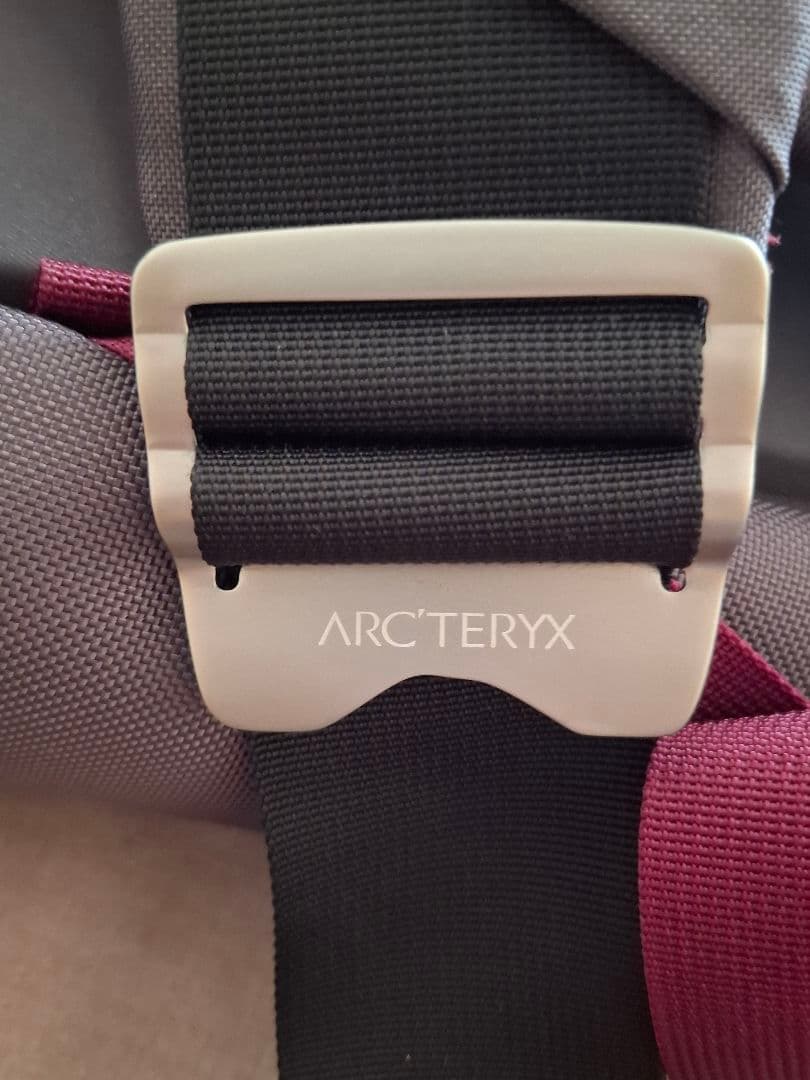 ARC'TERYX アークテリクス ミストラル16 廃盤 メッセンジャーバッグ
