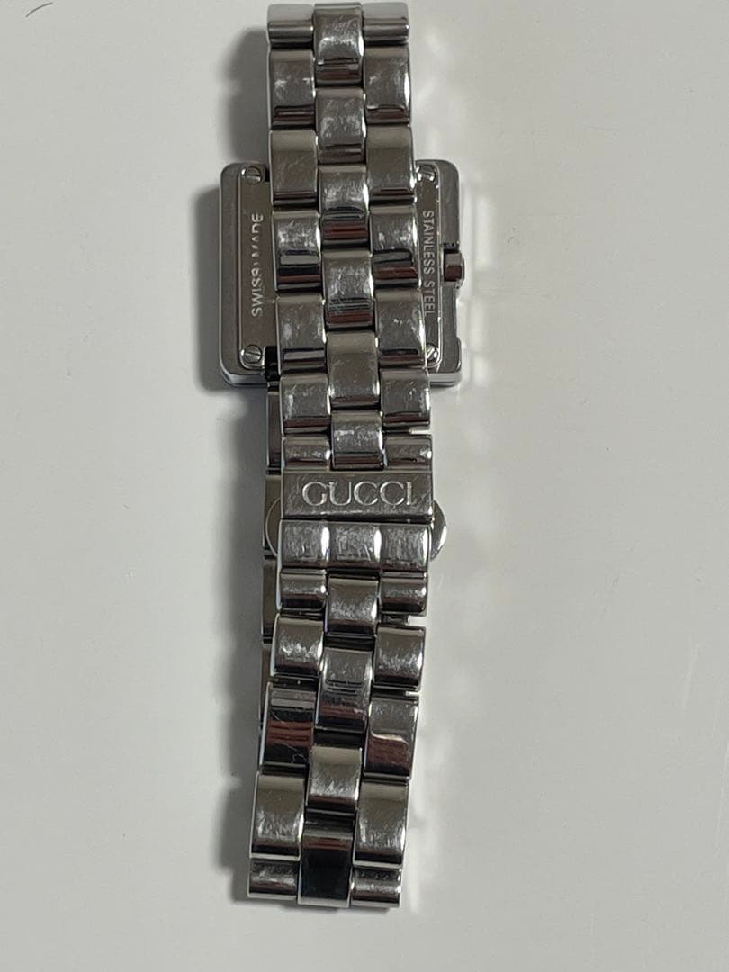 GUCCI シルバー スクエア腕時計