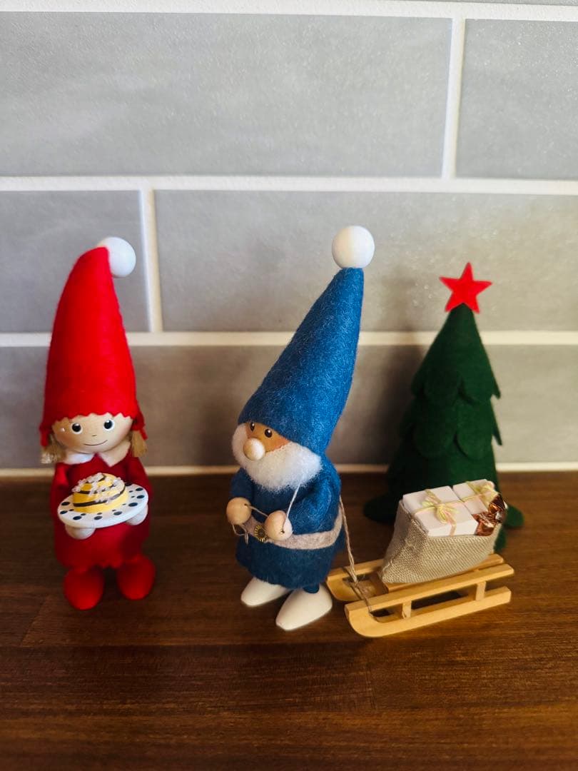 ノルディカニッセ　3点セット　サンタ　女の子　ツリー