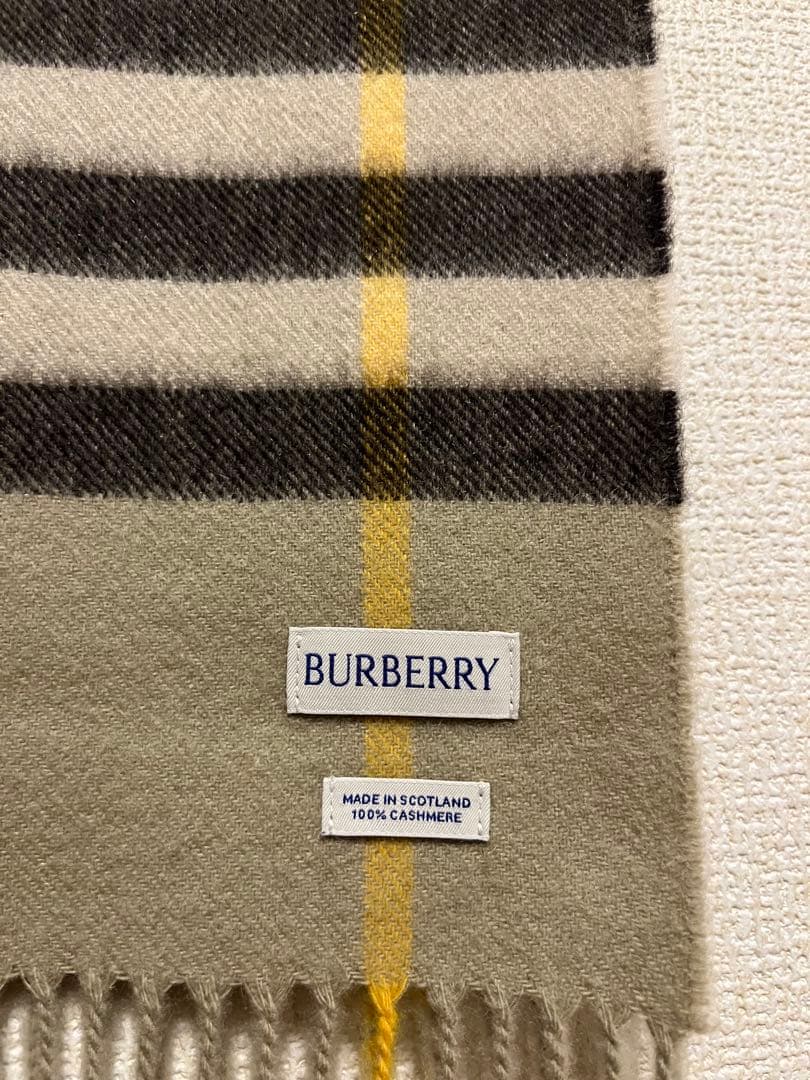 BURBERRY　バーバリー　マフラー　カシミア100％　未使用に近い　カーキ系