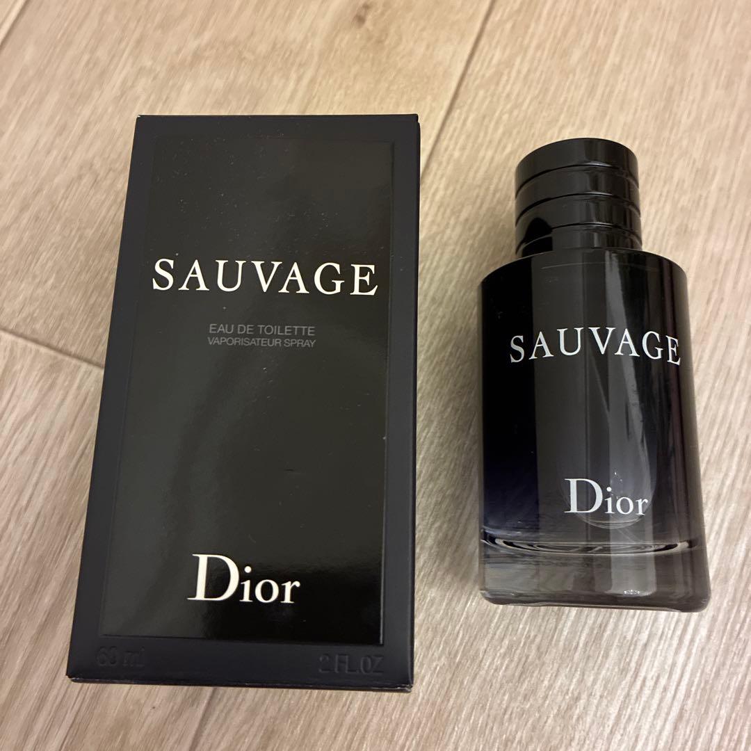 Dior Sauvage Parfum　60ml　ソヴァージュ　オードトワレ
