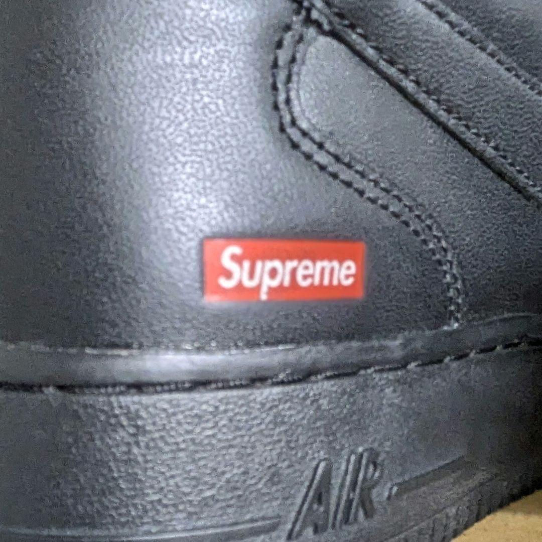 Supreme × Nike Air Force 1 Mid \\\\"Black