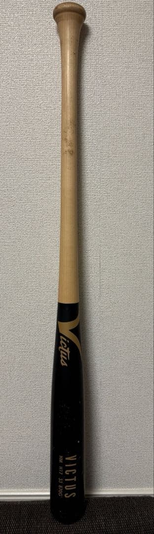 キ*ボ様 ビクタス　84cm H17 硬式木製　バット