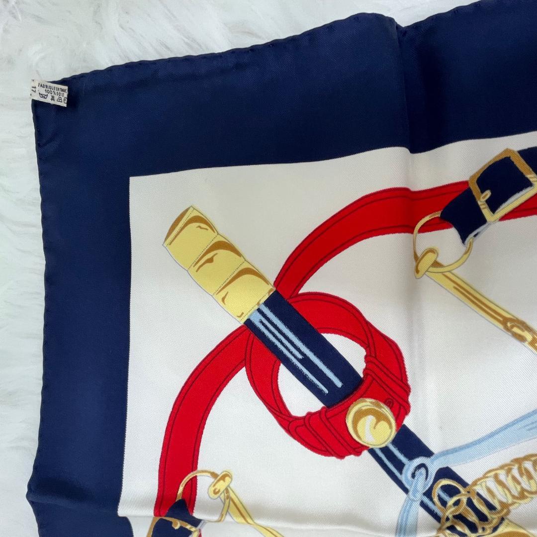 エルメス カレ90 大判スカーフ　シルク100％ ネイビー　タグあり