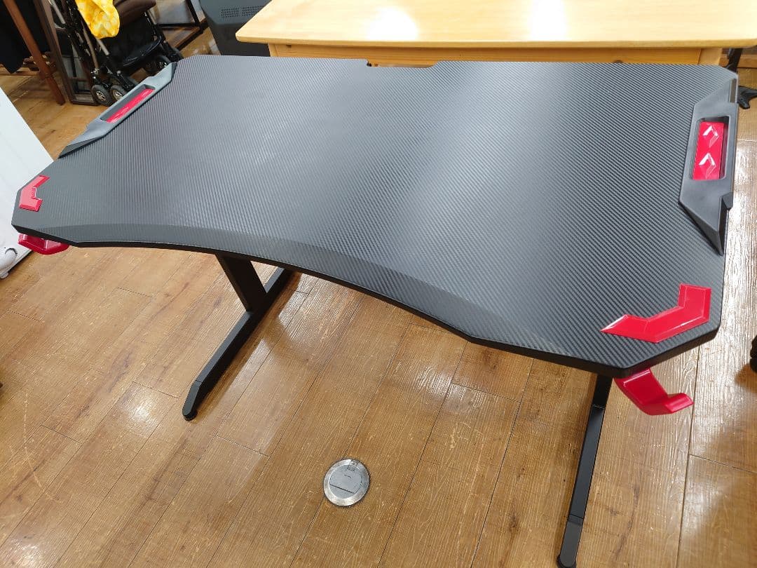 ☆ニトリ ゲーミングデスク GM001