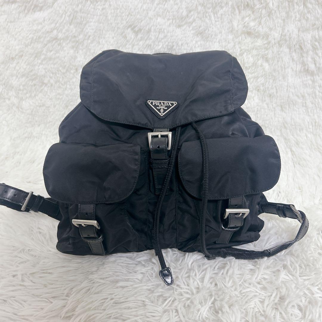 【美品】プラダ バックパック 三角ロゴ 巾着 ナイロン ブラック