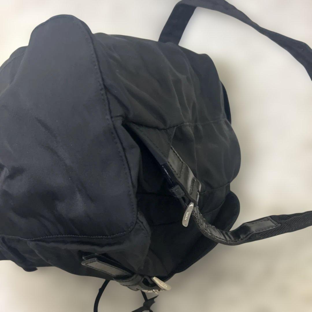 【美品】プラダ バックパック 三角ロゴ 巾着 ナイロン ブラック