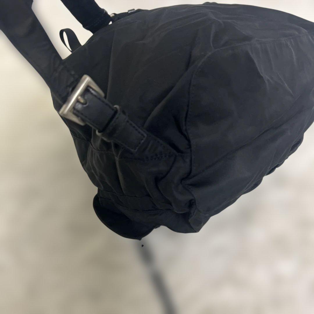 【美品】プラダ バックパック 三角ロゴ 巾着 ナイロン ブラック