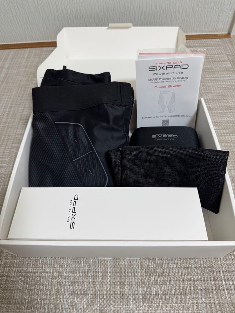 SIXPAD シックスパッド　パワースーツ　ヒップ&レッグ　Sサイズ