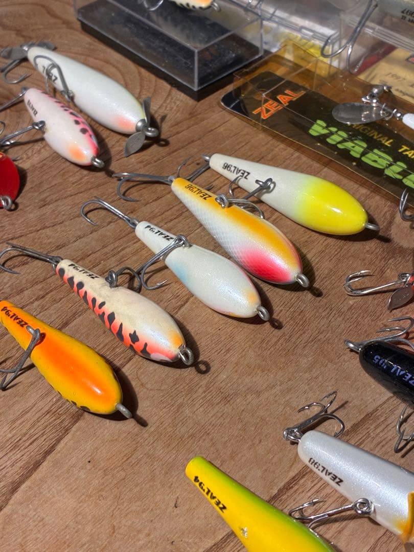 ズイール　ZEAL ルアーセット