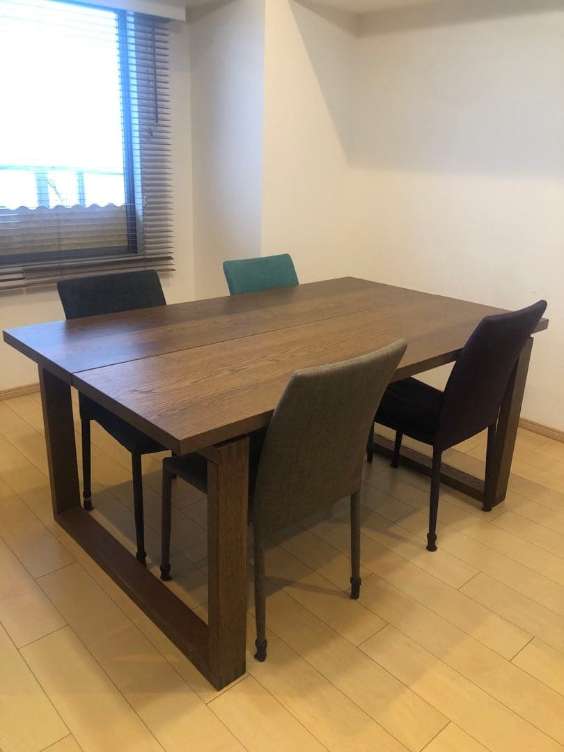 IKEAダイニングテーブル(6月２０日まで)