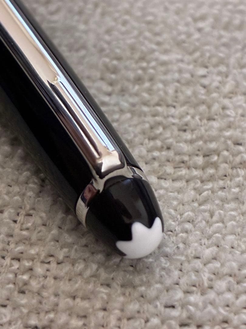 イ*ー様 ◾️プラチナ◾️モンブランP164 ボールペン◾️マイスターシュテュッ