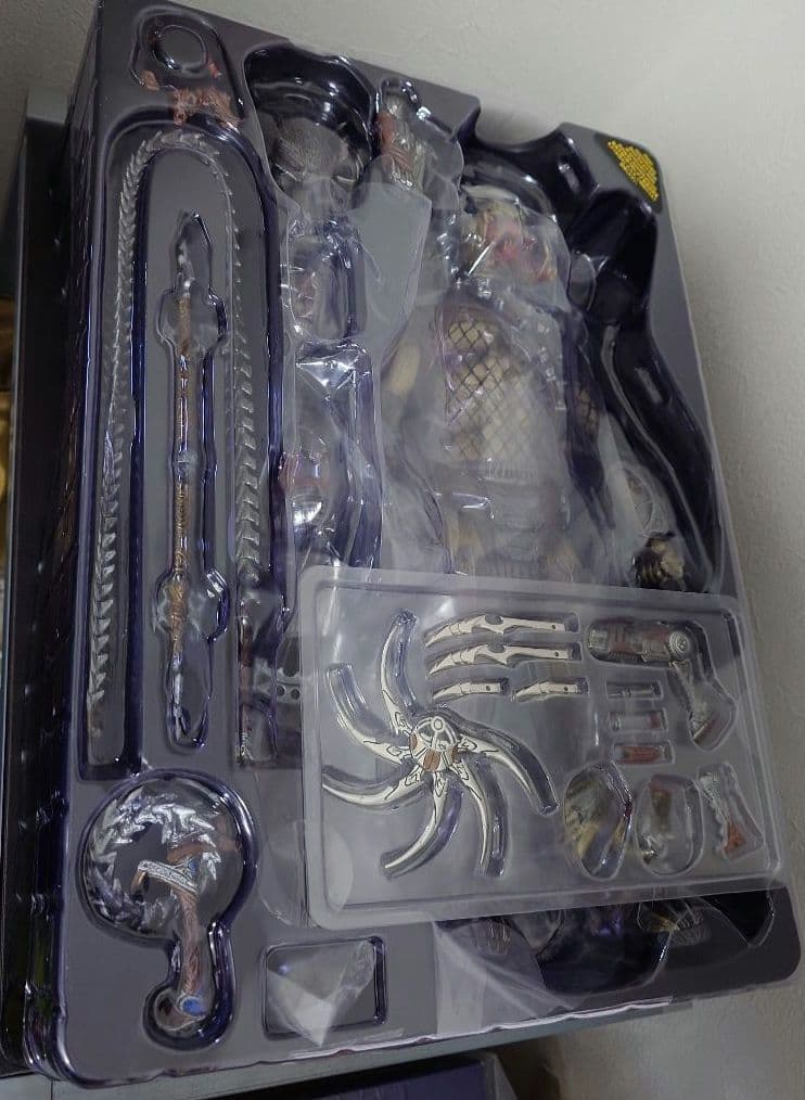 S*a様 ホットトイズ1/6ウルフ・プレデター（2019年版）