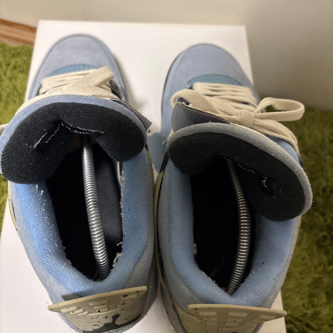 埼玉Nike Air Jordan 4 \"University Blue\"