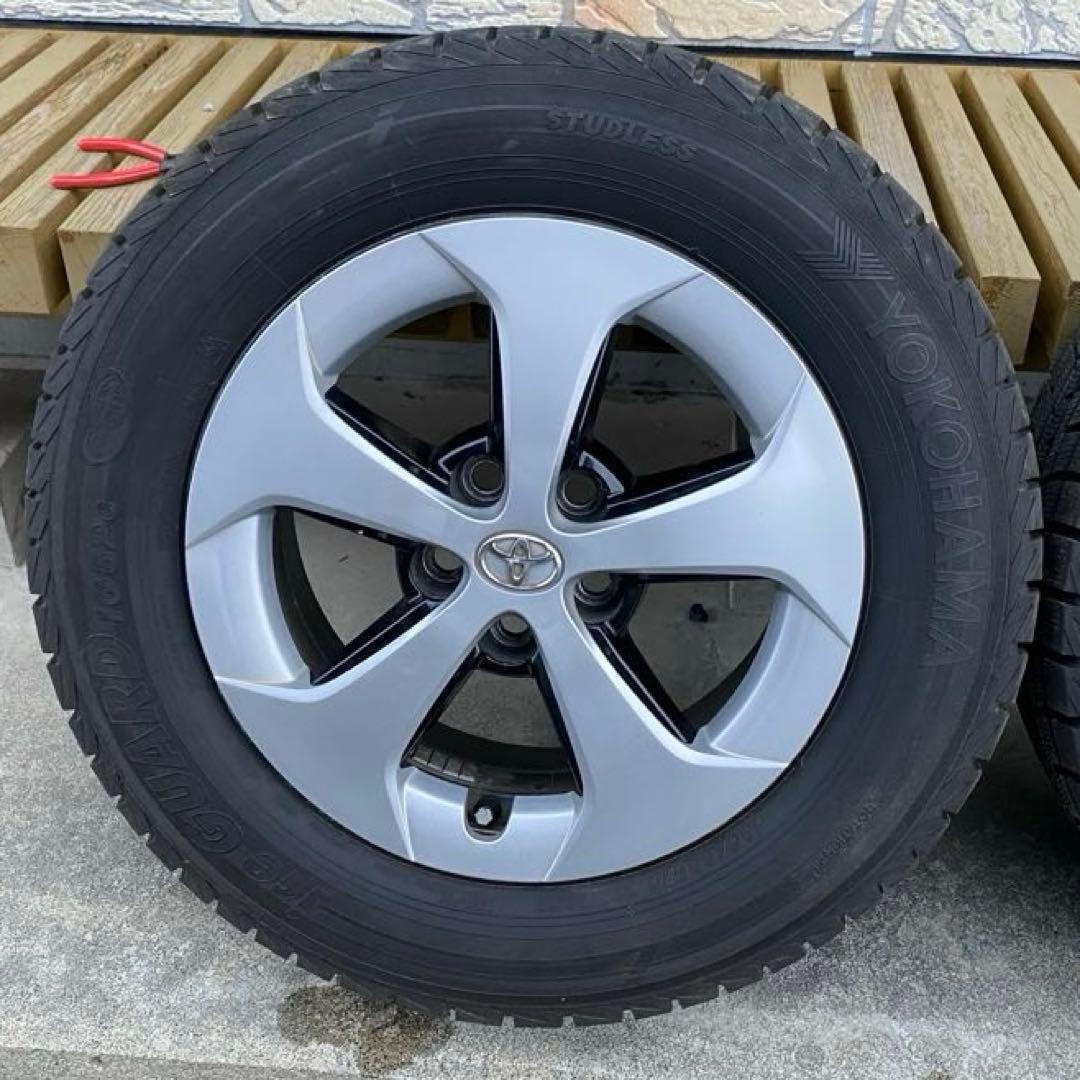 30プリウス純正15インチホイール195/65R15ヨコハマスタッドレス送料込み