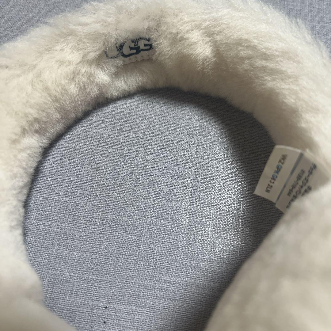 UGG ファー耳あて ホワイト