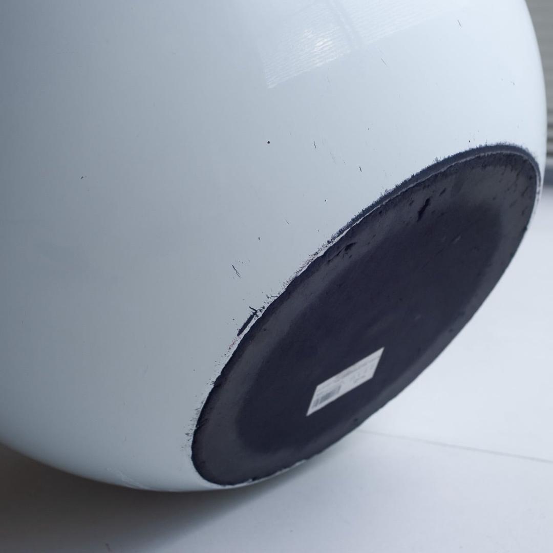 Finn Stone / フィンストーン ボールチェア 白