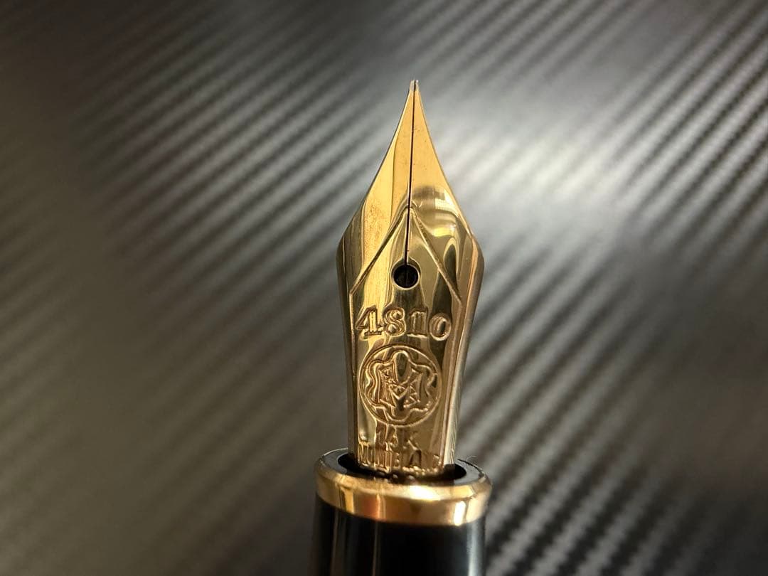 未使用に近い モンブラン 144 ブラック 全金 EF 万年筆 エボナイト芯