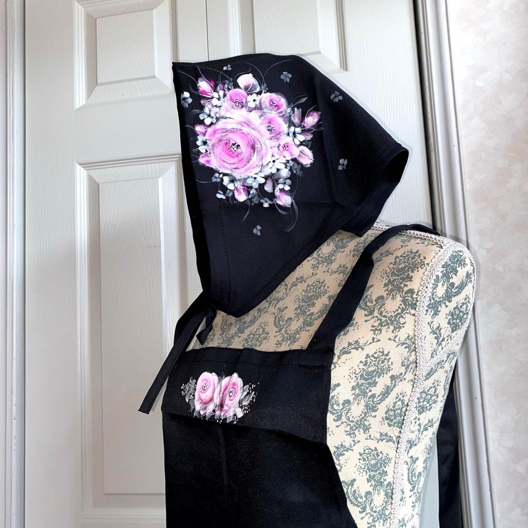 2026年度手帳　エプロン　三角巾　薔薇　手描き　トールペイント