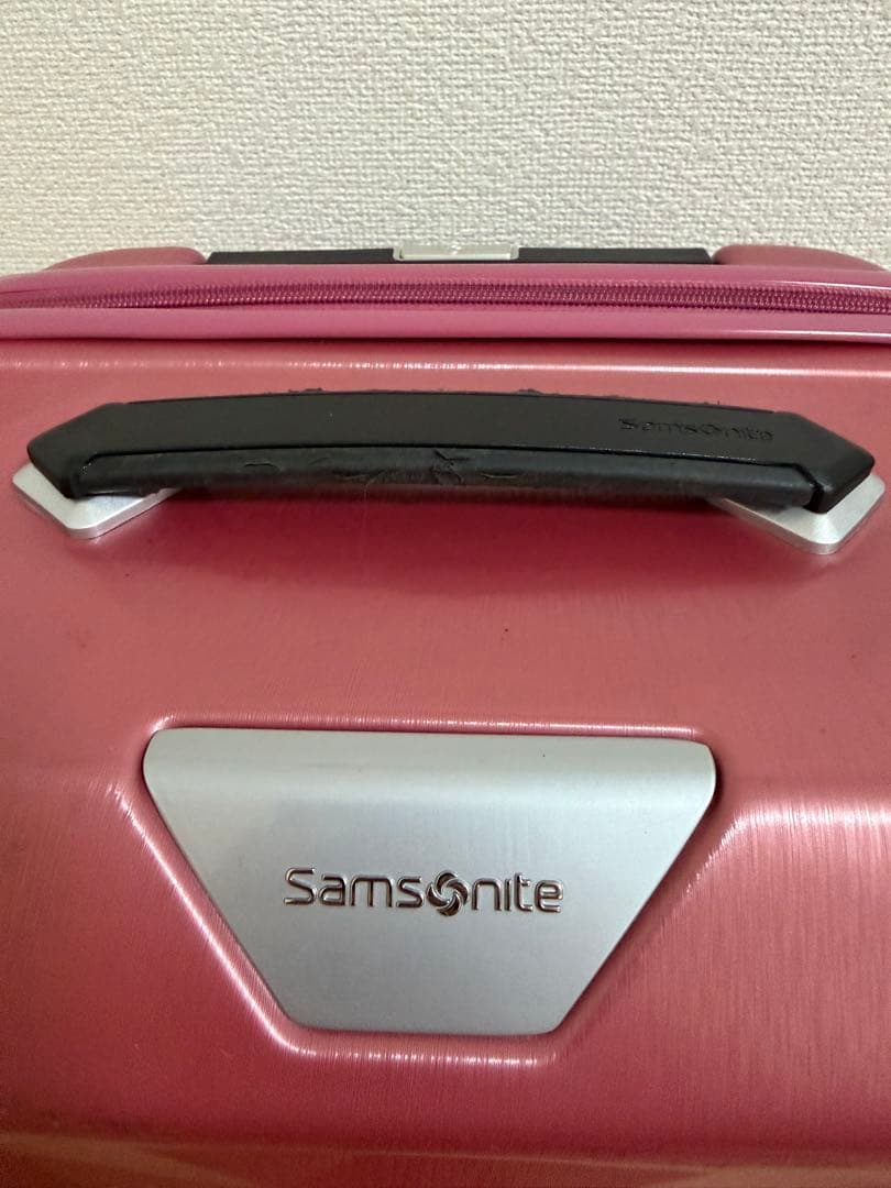 Samsonite ピンク キャリーケース TSAロック付き